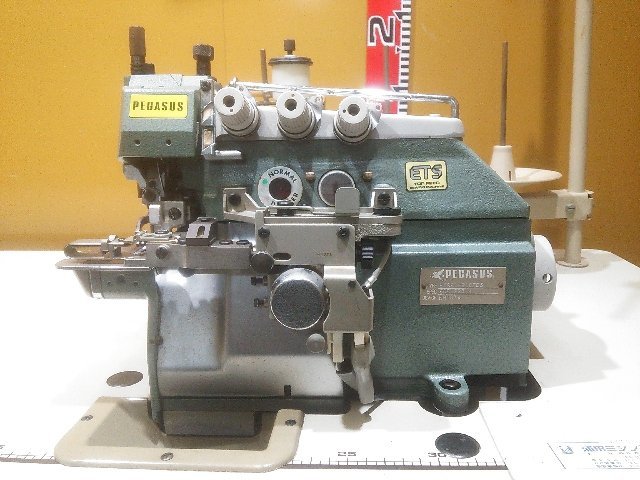 PEGASUS ペガサス ロックミシン ETS51-210FE3 工業用ミシン 100V 動作 