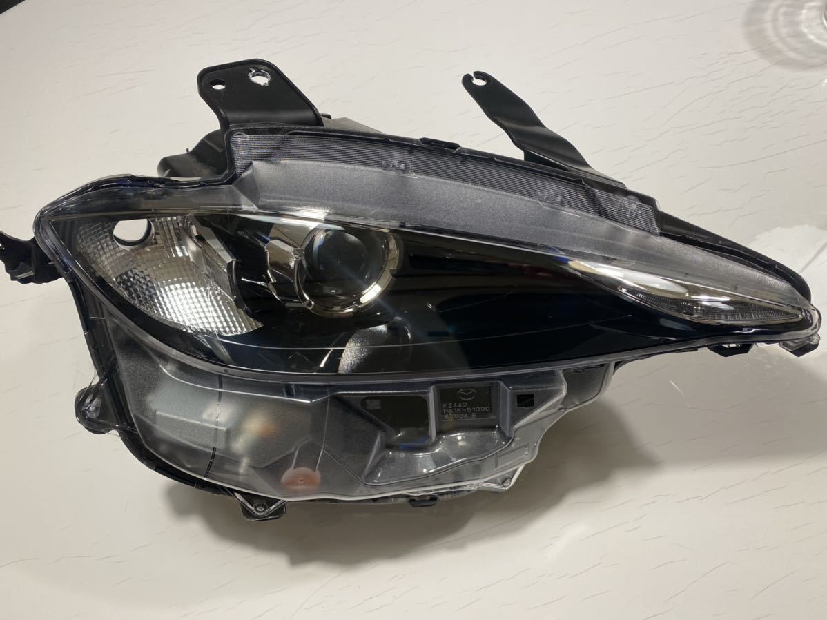 マツダロードスター(ND)右ヘッドライトユニット中古LED(ケ) マツダ
