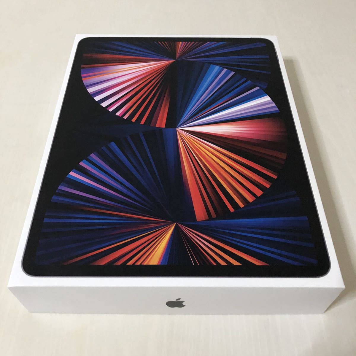 新品同様】iPad Pro 12.9インチ 第5世代 / Wi-Fi+Cellular(セルラー