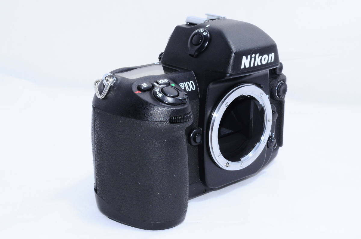 綺麗なNikon ニコン F100 フイルムカメラ 作動良好品【Nikon純正視度