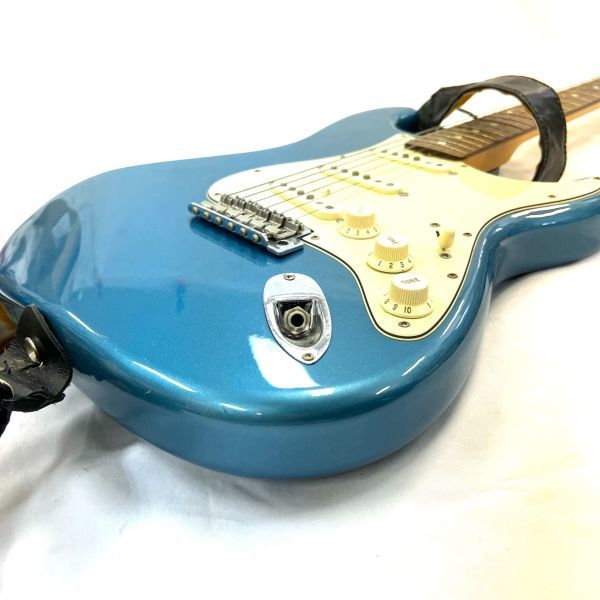 FERNANDES エレキ フェルナンデス (フェルナンデス) ストラト