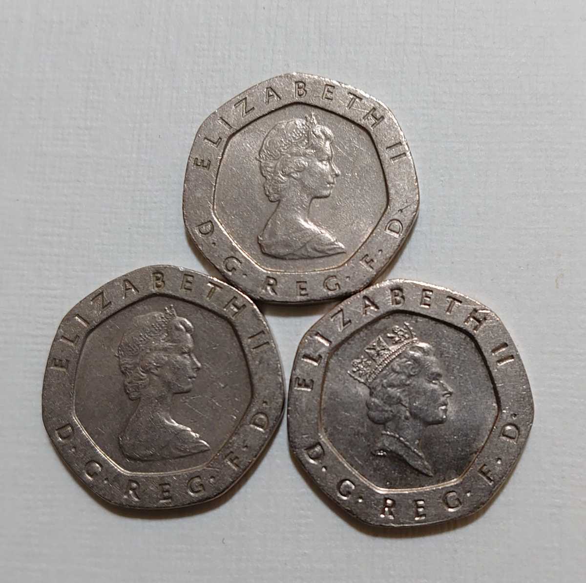 イギリス 20ペンス硬貨 1982年 1983年 1988年 年号違い3枚セット 