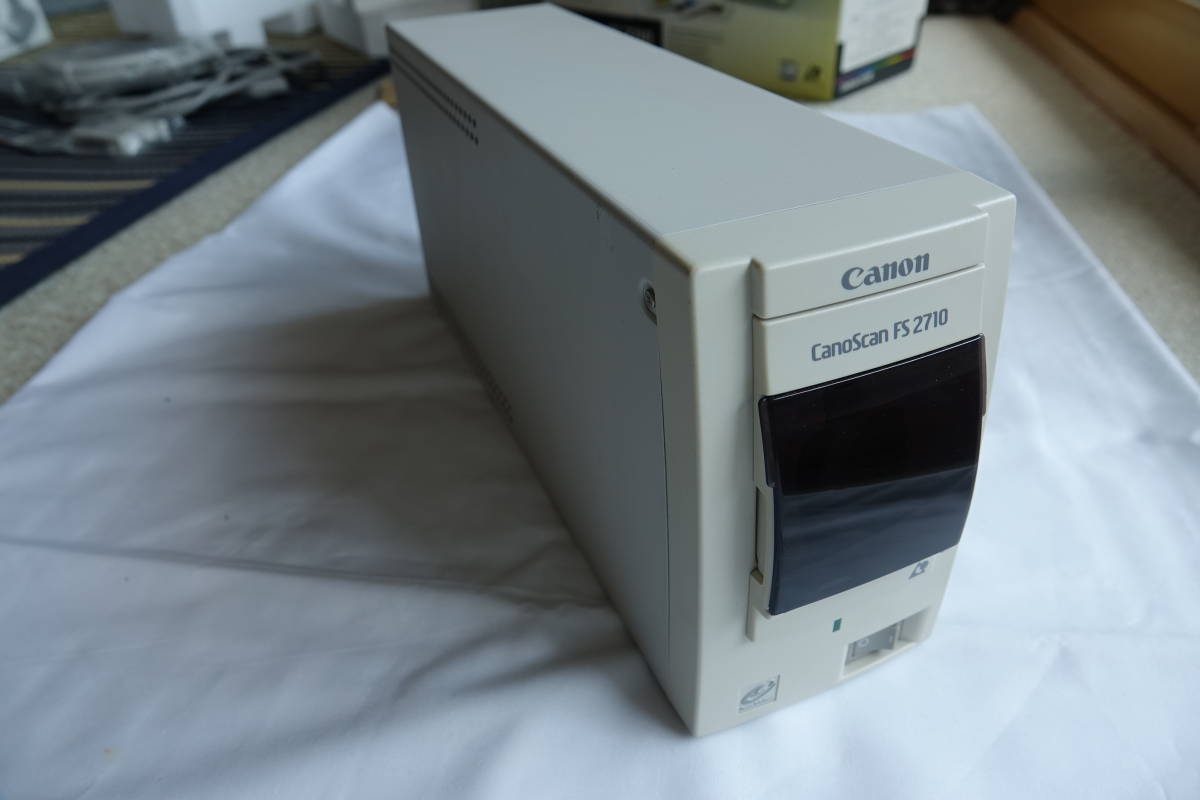 Canon】CanoScan FS2710 フィルムスキャナー 35㎜／APSフィルム 
