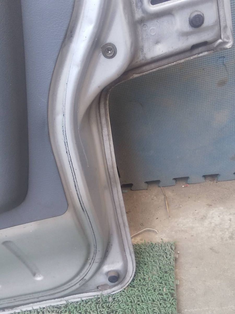 日産クリッパー(U71V)右フロントドア (シルバー)_3