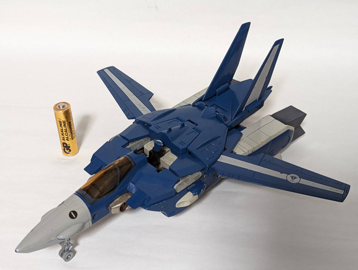 タカトク 超時空要塞マクロス BATTROID VALKYRIE VF-1J バルキリー 1