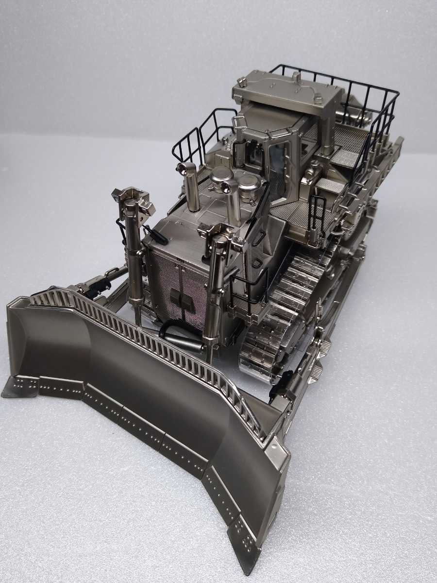 1/50 Cat D11T ブルドーザー マットシルバーフィニッシュ Diecast 