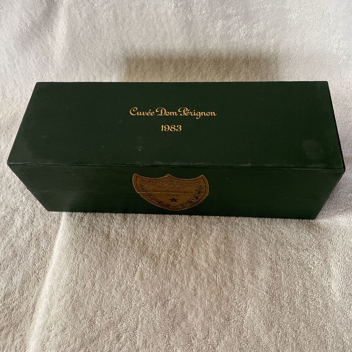 ドンペリニヨン - 0 公式通販 Dom Pérignon Yahoo!オークション 1983年 