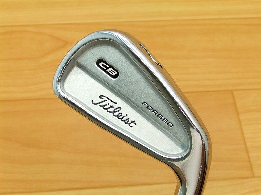 【超希少・新品未使用】タイトリスト 710 CB FORGED アイアン 8本 超美品 タイトリスト○CB710 フォージド 2I DG S200(b9-15-16
