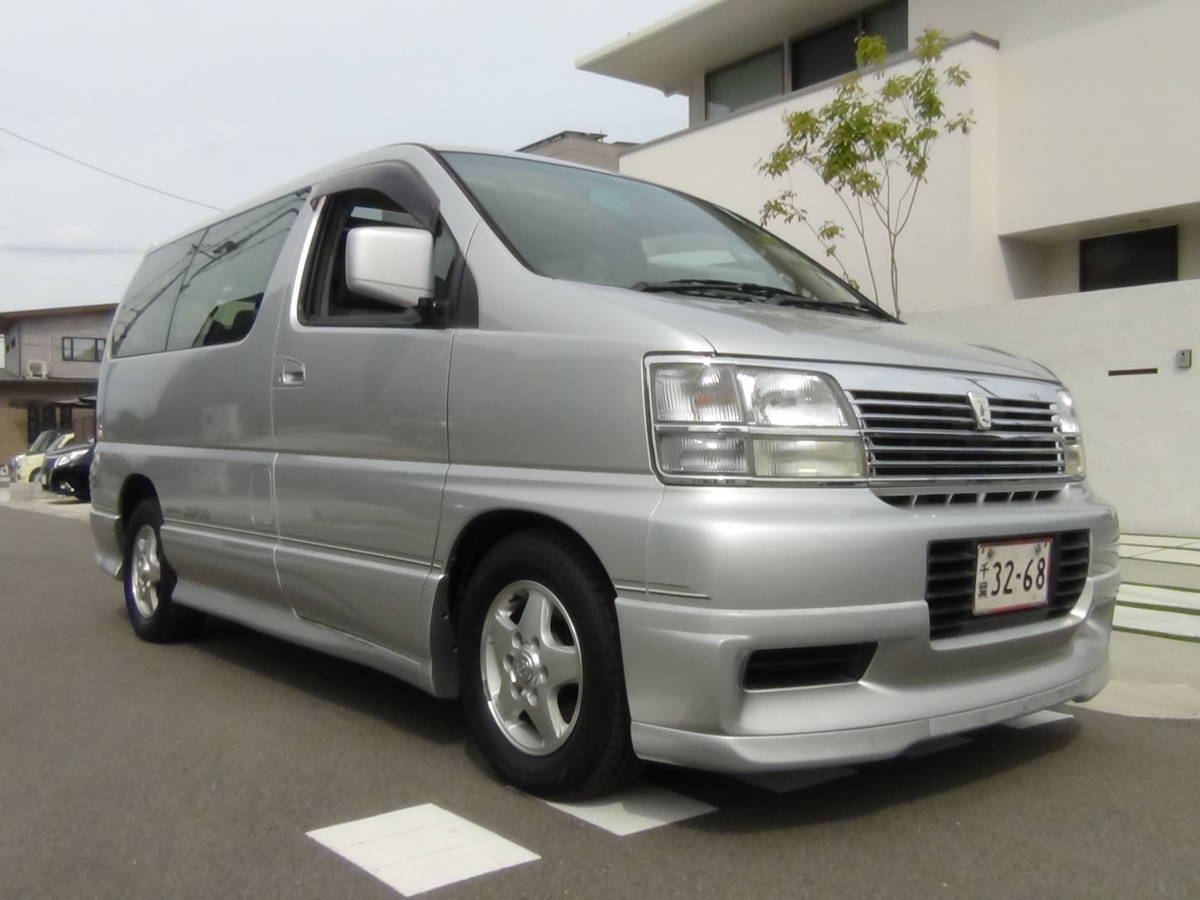 極上美車!奇跡の低走行4万キロ!エルグランドハイウェイスター 