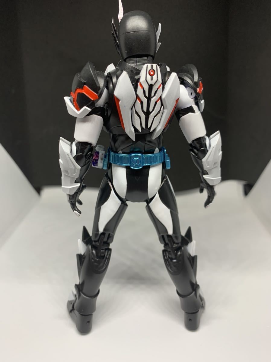 S.H.Figuarts仮面ライダーアークワン 改造品(仮面ライダー)｜売買され  