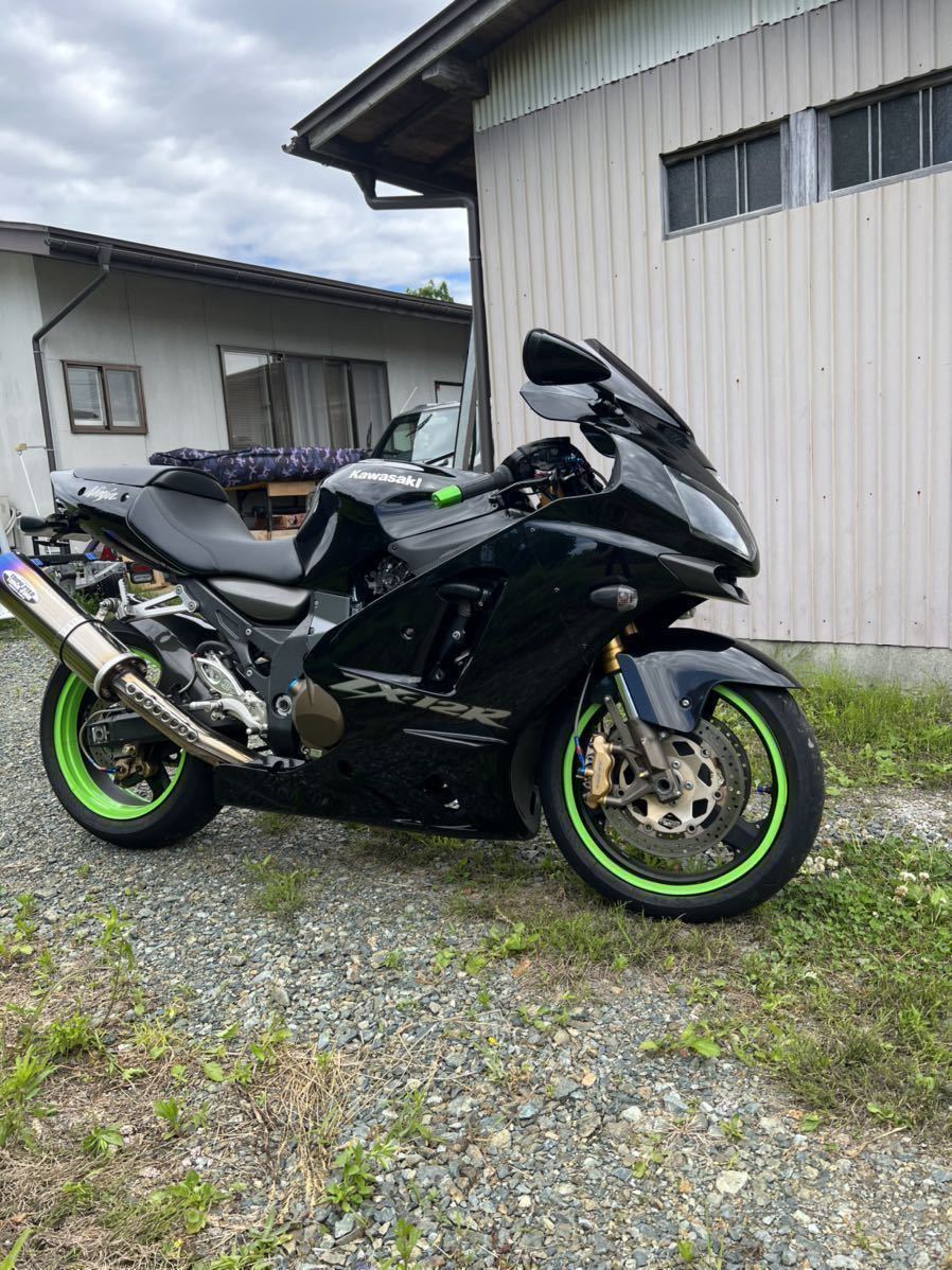 カワサキZX12R B4 距離3万2千㌔車検5年7月 直接の引き取り現車確認