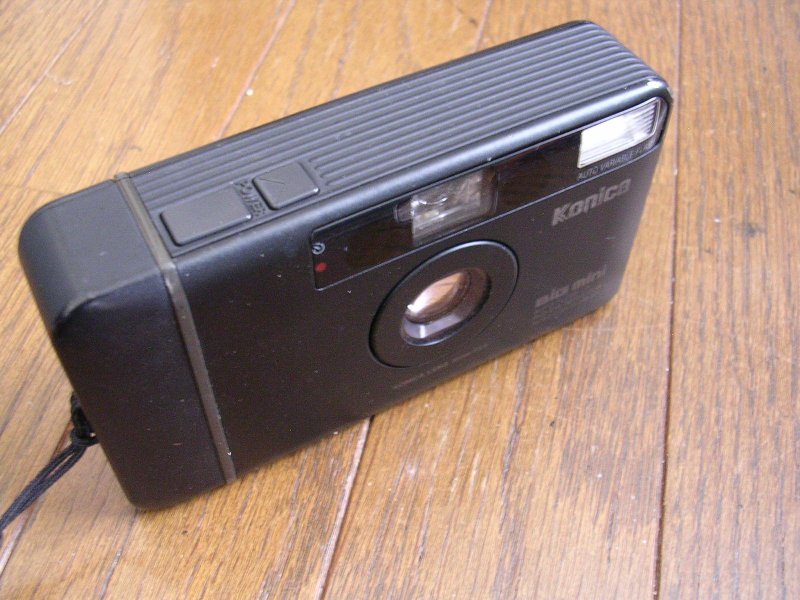 ■BM-301 Konicaコニカ Big mini ビッグミニ 35mmF3.5 AFフィルムカメラ 単焦点 動作品(確証写真提示)JUNK扱い