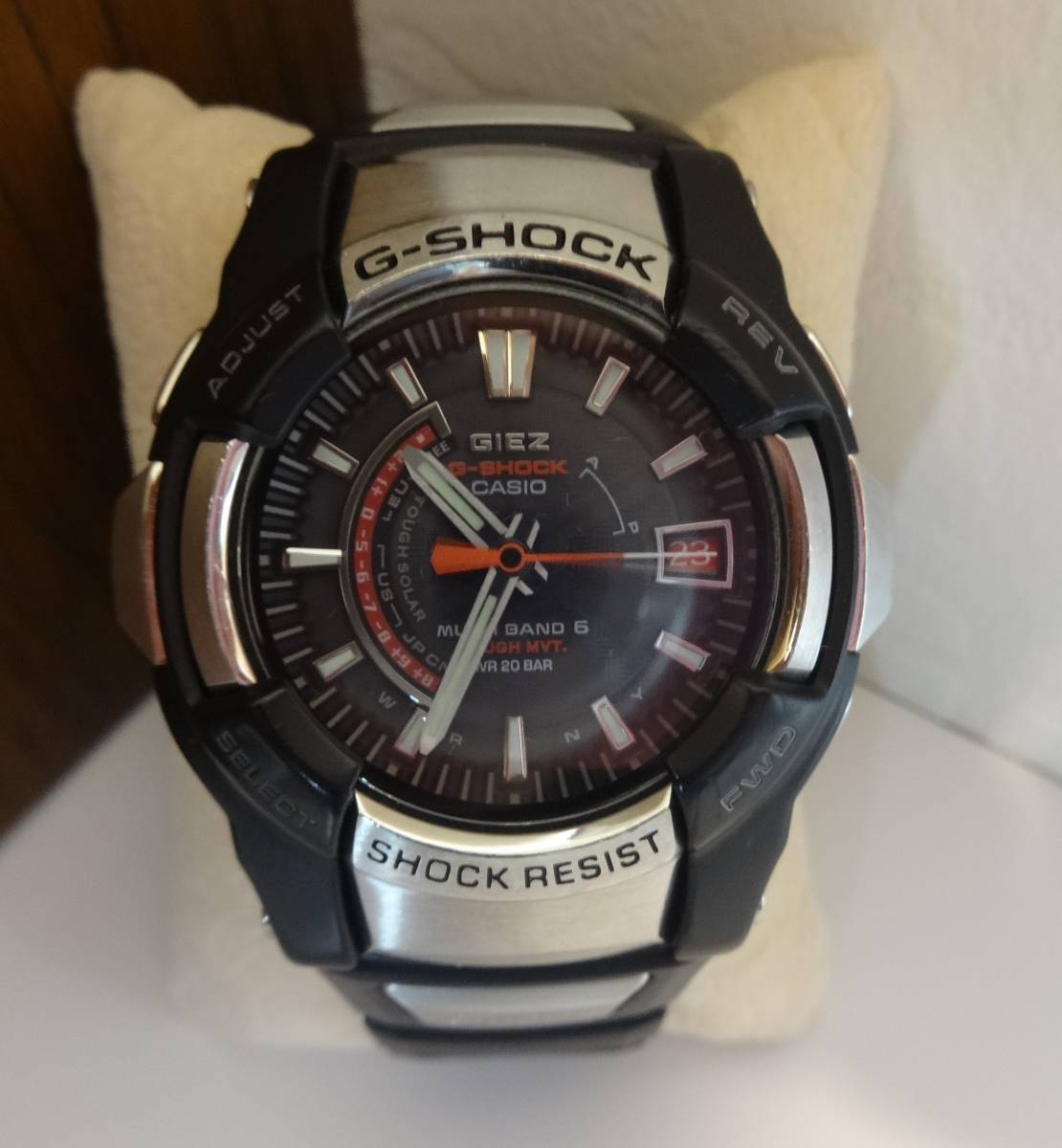 CASIO カシオ G-SHOCK GIEZ GS-1200-1AJF 5046 電波時計 タフソーラー 