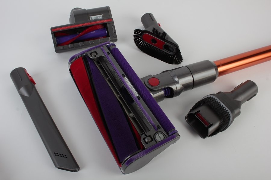dyson Cyclone V10 fluffy SV12 コードレスクリーナー ダイソン