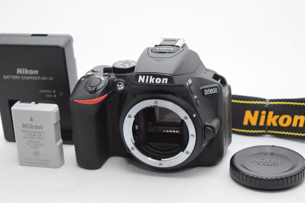D5600 Nikon ボディ | 極上品 ショット数 1545｜Yahoo!フリマ（旧