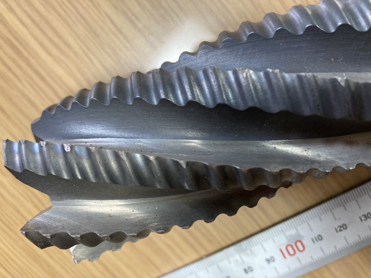 ラフィングエンドミル　48パイ　シャンク42　メーカー不明　中古品