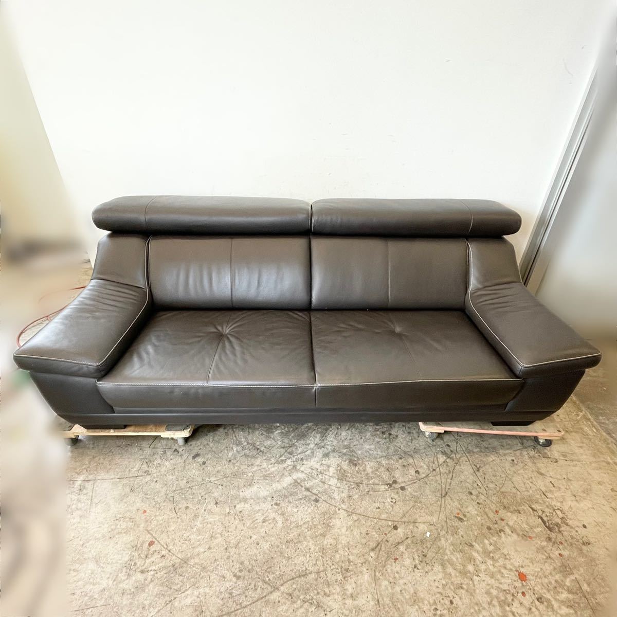 240＊中古品 カリモク 3人掛け 革張りソファー ZU5303 DB ブラック 