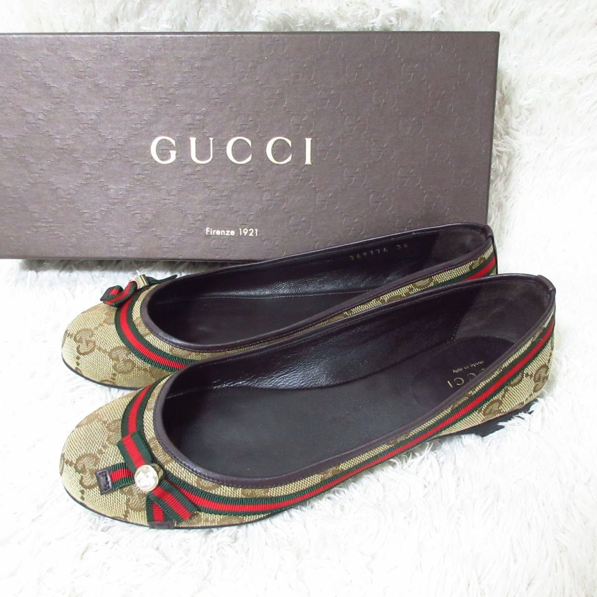 ほぼ未使用 GUCCI グッチ シェリーライン GGキャンバス リボン 