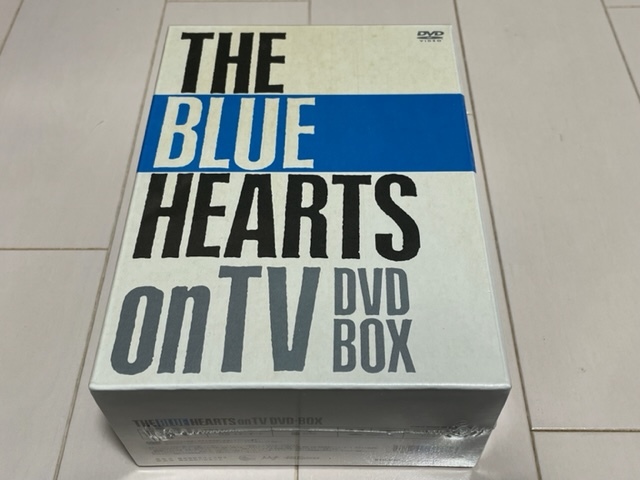 本物保証，正規品 THE BLUE HEARTS ブルーハーツ THE BLUE HEARTS on TV 初回版 DVD-BOX Tシャツ付き(ジャパニーズポップス)｜売買されたオークション情報、yahooの商品情報をアーカイブ公開 - オークファン ジャパニーズポップス