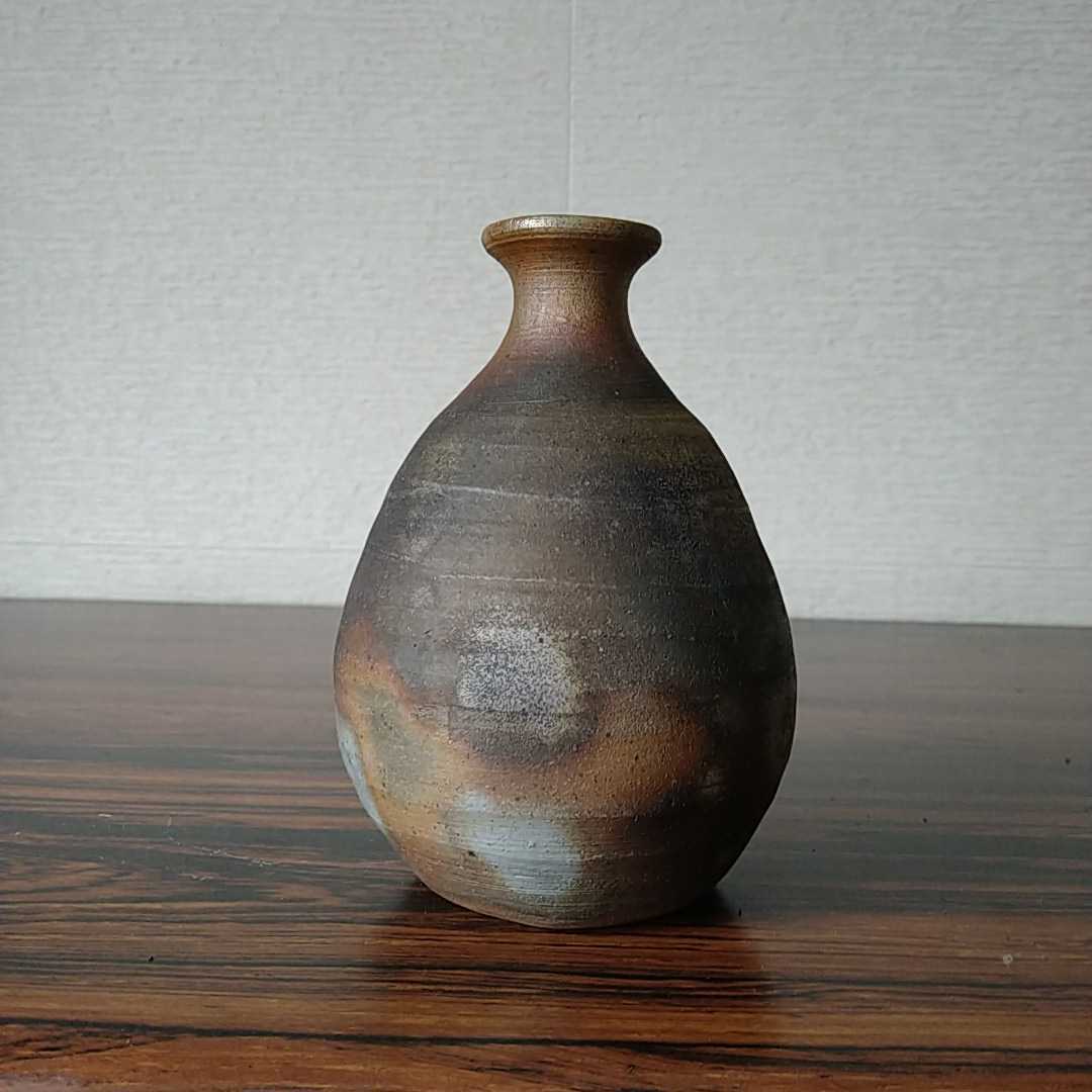 備前焼 花入 共箱付 徳利型 花器 焼締 陶器 一輪挿し a-144◇ 備前焼 花器 花瓶 一輪挿し 陶器製 在銘 ◇徳利 茶道具 茶道