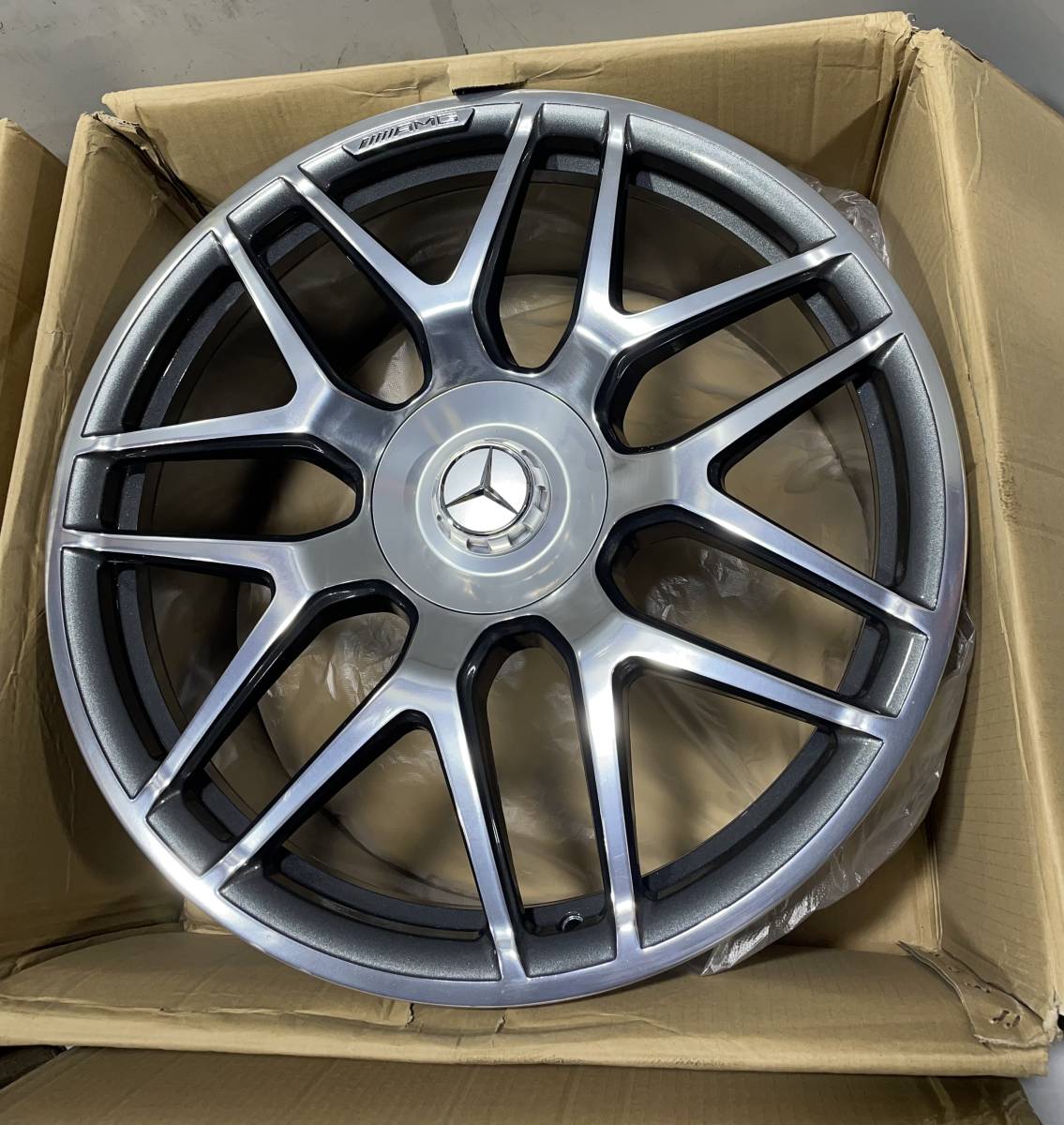 ベンツ純正 AMG W463 Gクラス G63 22インチ 4本セットG63 G65 G55 G350 G500 Mercedes-Benz W463 22インチ Gクラス 4本 純正ホイール メルセデスベンツGクラス