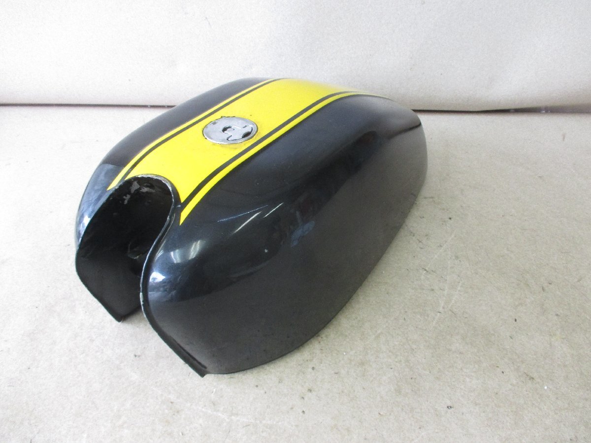 （旧）CB400F タンク、サイドカバー CB400F cb400f タンク CB400four サイドカバー タンク（パーツ｜バイク