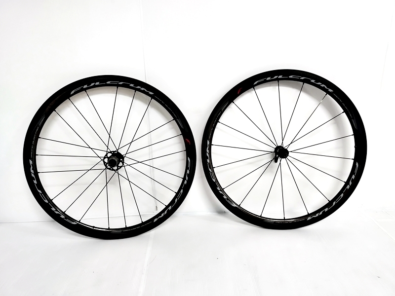 福岡)フルクラム FULCRUM レーシングクワトロカーボン RACING QUATTRO