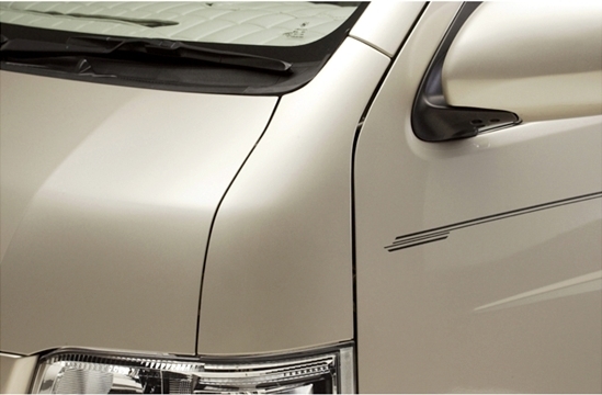 「ジェイクラブ/LEGANCE」200系ハイエース用スチールコーナーパネル(純正塗装済み)