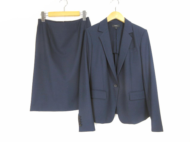 超激得，定番人気 セオリー Theory スーツ スカート ジャケット セットアップ 1B 背抜き ポリエステルレーヨン ストレッチ ネイビー size 2 レディース(テーラードジャケット、ブレザー)｜売買されたオークション 女性用