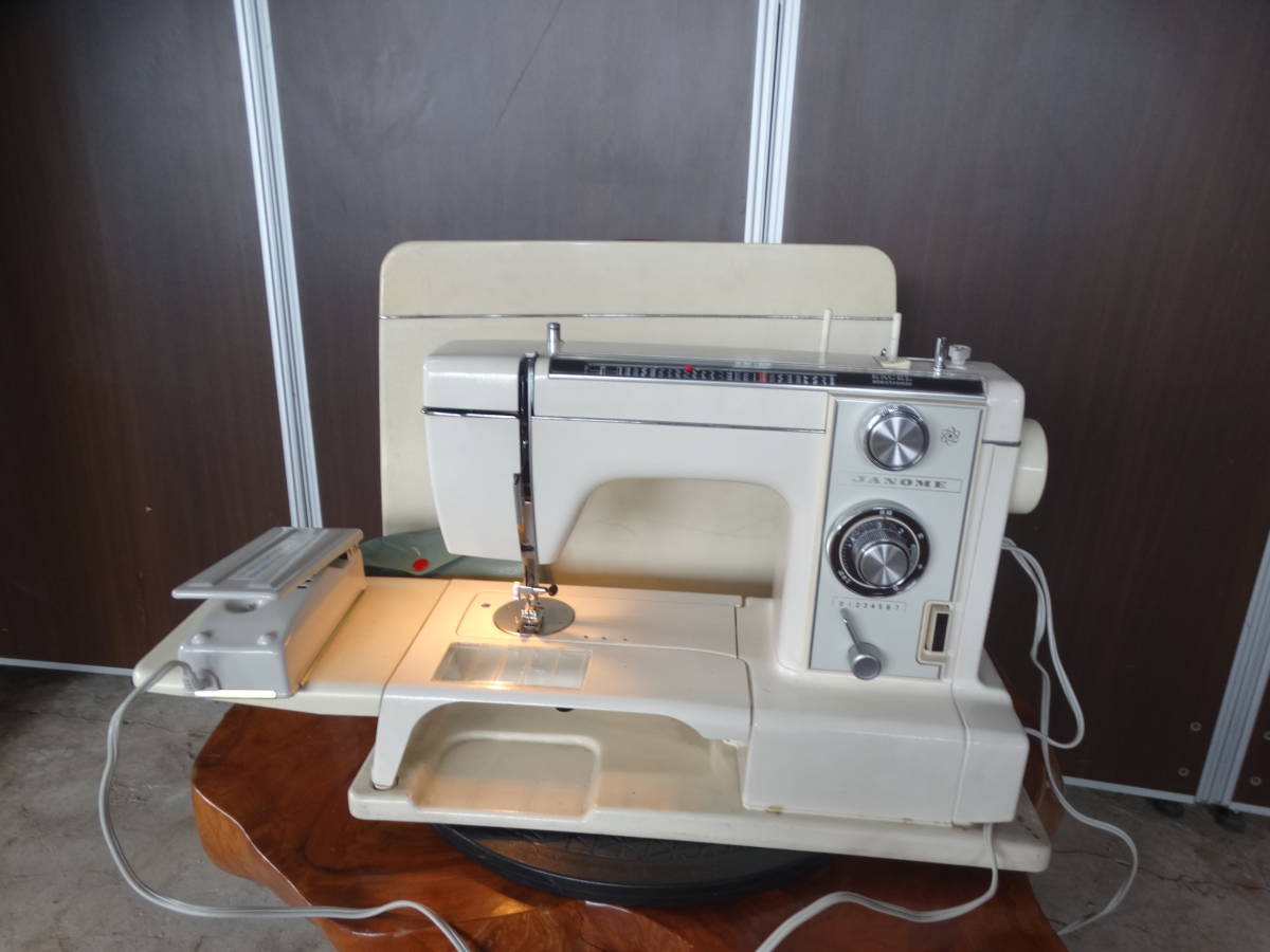  Va5354 JANOME MODEL 815 ハンドクラフト 手工芸 ミシンペダル+ケース付き(ジャノメ)｜売買されたオークション情報、yahooの商品情報をアーカイブ公開 - オークファン ジャノメ