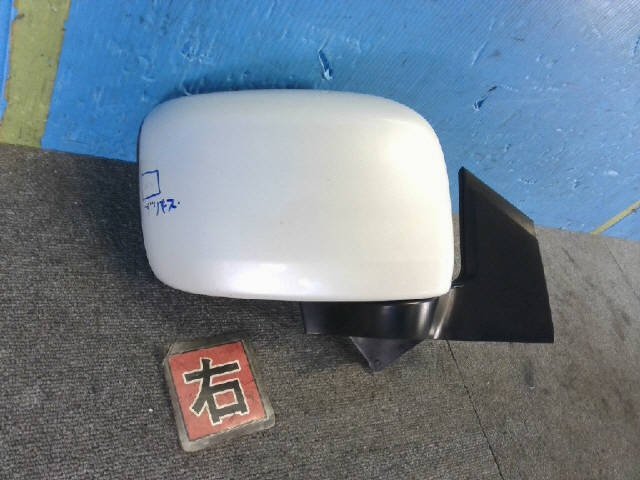 4573102683175_007