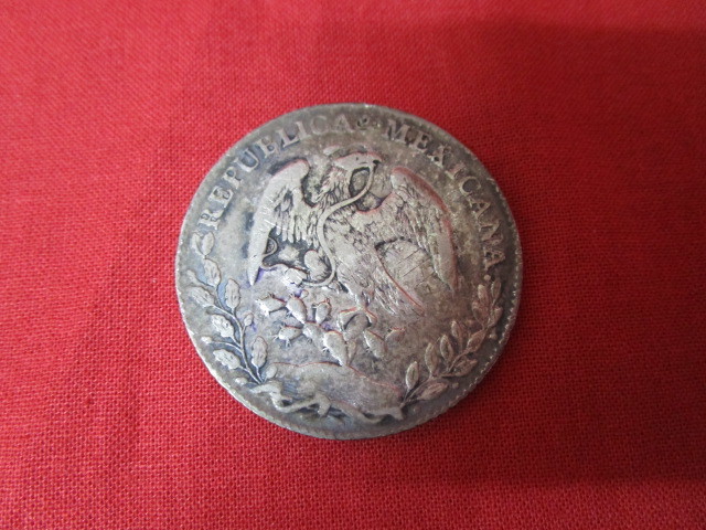 メキシコ 8レアル 自由の帽子大型銀貨 荘印あり | MMメキシコ 1877年-