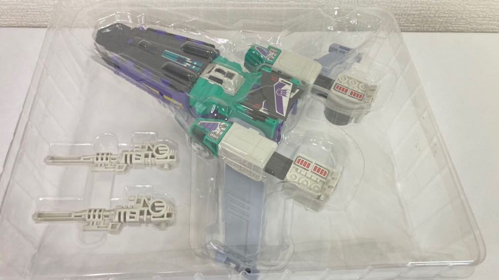 トランスフォーマー 復刻版 デストロン 忍者 参謀 シックスショット