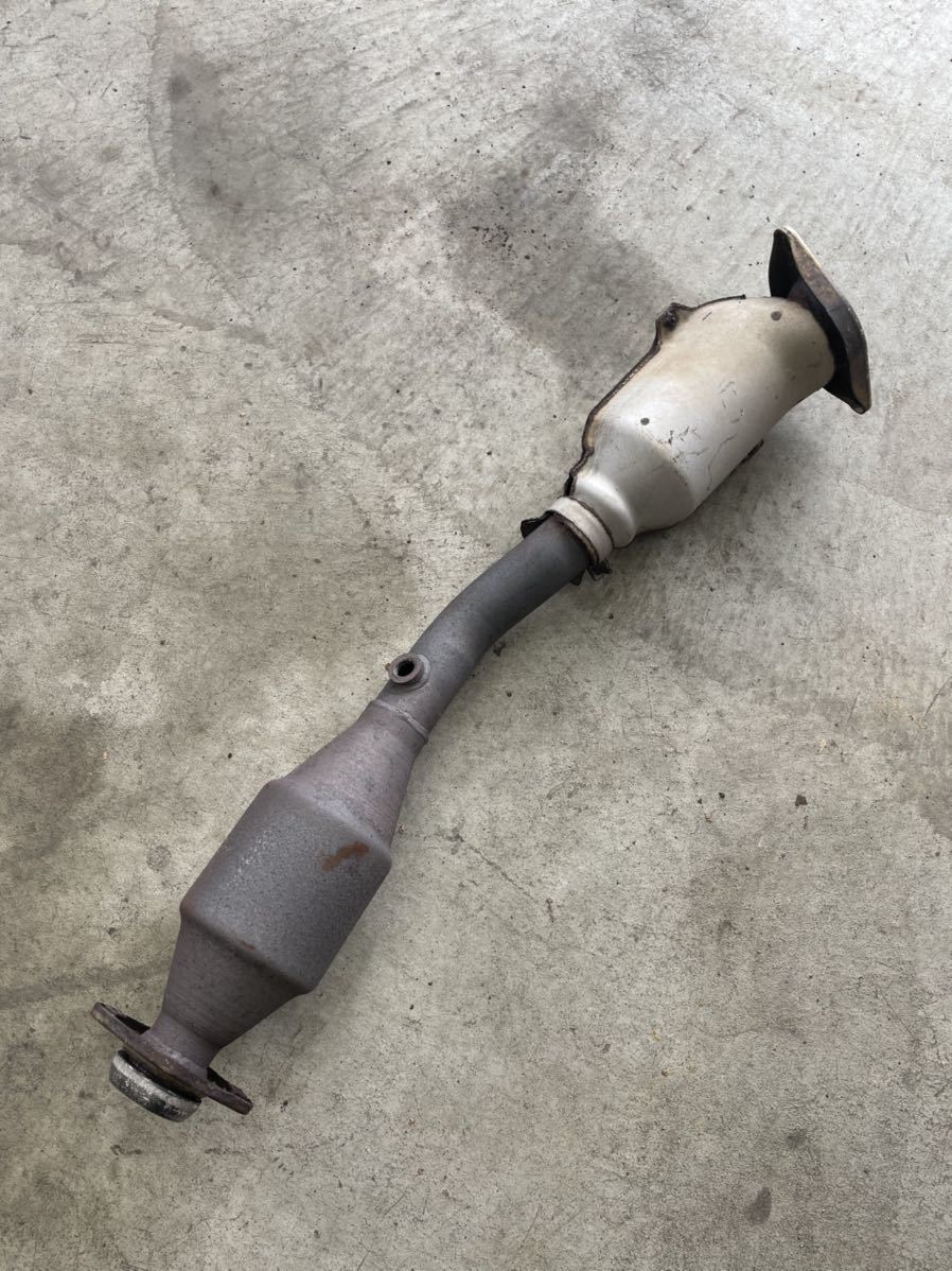 日産 HR15DE フロントパイプ フロントマフラー 触媒 9U系 素材用