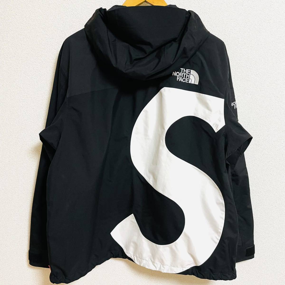 ほぼ新品 Supreme The North Face S Logo Mountain Jacket Black White 