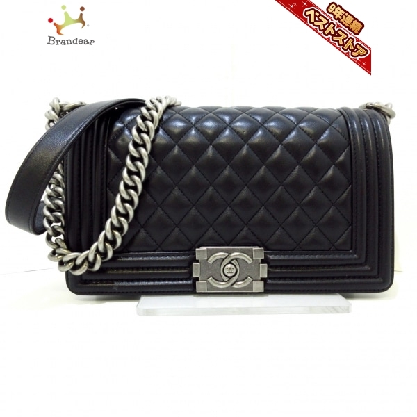 人気，定番 シャネル CHANEL ショルダーバッグ A67086 ボーイシャネル/マトラッセ ラムスキン 黒 チェーンショルダー/ヴィンテージシルバー金具 28番台(ショルダーバッグ)｜売買されたオークション情報、ya かばん、バッグ