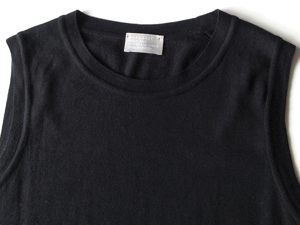 マーガレットハウエル×ジョンスメドレー ベスト JOHN SMEDLEY｜ジョンスメドレー日本公式
