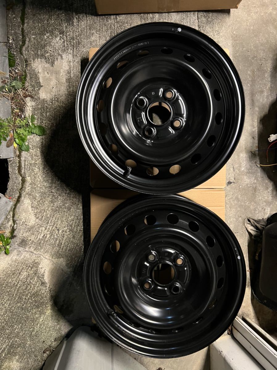 ヤリス 純正 トヨタ 鉄・スチールホイール４本 中古ヤリス純正14インチスチールホイール4本セット PCD トヨタ ヤリス純正スチールホイール　14インチ4本セット　新車取り外し
