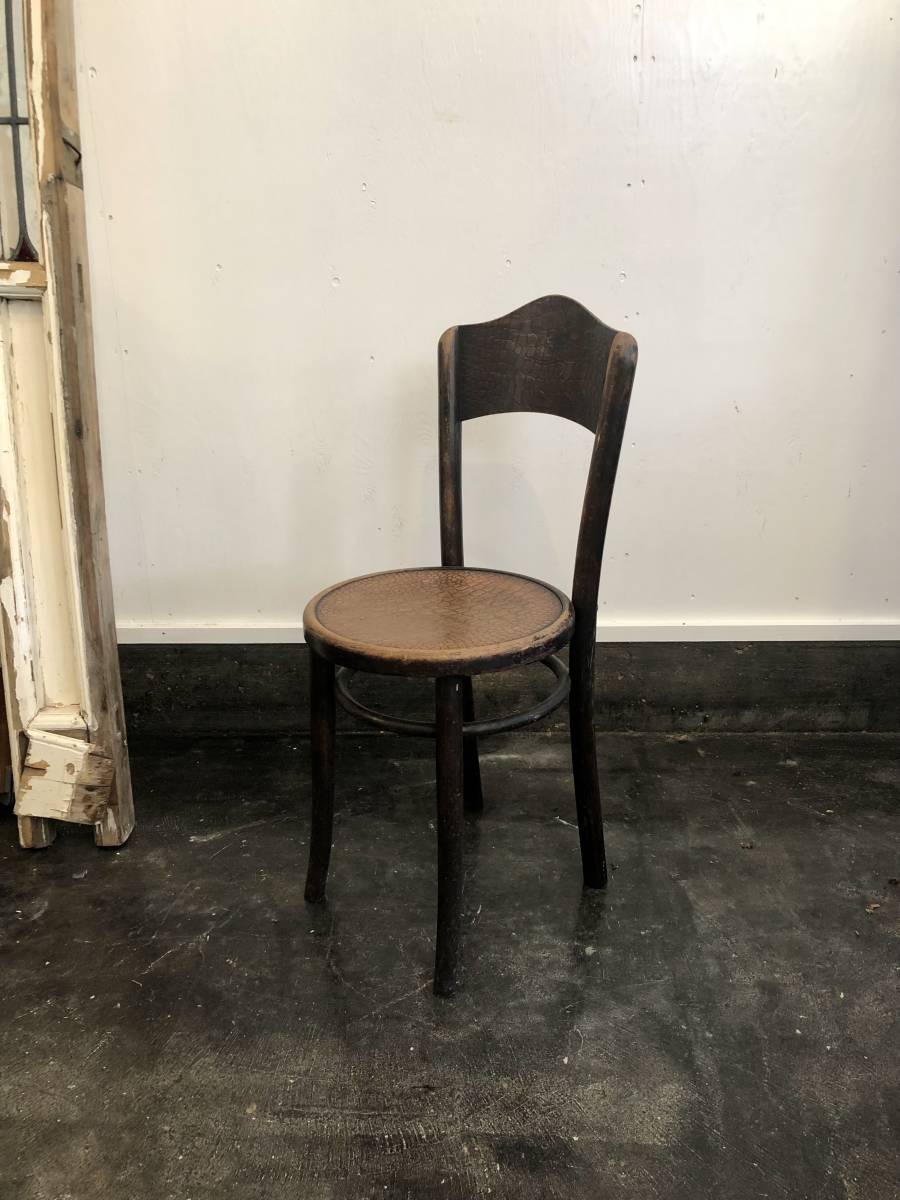 【お得，最新作】 アンティーク ベントウッド パネルバック チェア ビンテージ トーネット THONET クロコダイル 洋館 ヨーロッパ 英国 イギリス(木製フレーム)｜売買されたオークション情報、yahooの商品情報を 木製フレーム