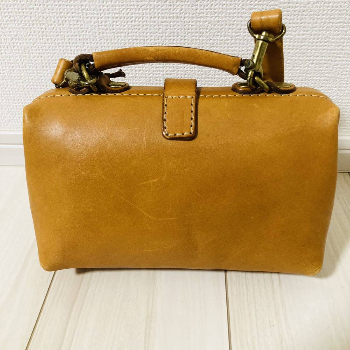 ☆即決☆HERZ ヘルツ 2way ヌメ革 ハンドバッグ ダレスバッグ ドクター 