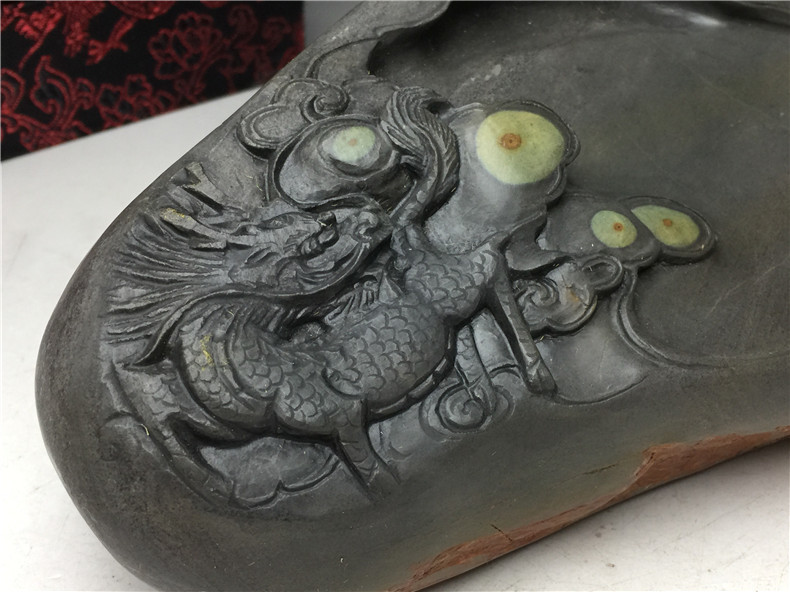 天然石 硯 麒麟彫り 石眼 端渓硯 / 水巌 端渓老坑羅漢硯 紅