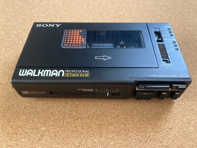 最安値，最新作 極上 SONY ソニー WM-D6C Walkman Professional ウォークマンプロフェッショナル 現状(録音、再生)｜売買されたオークション情報、yahooの商品情報をアーカイブ公開 - オークファン 録音、再生