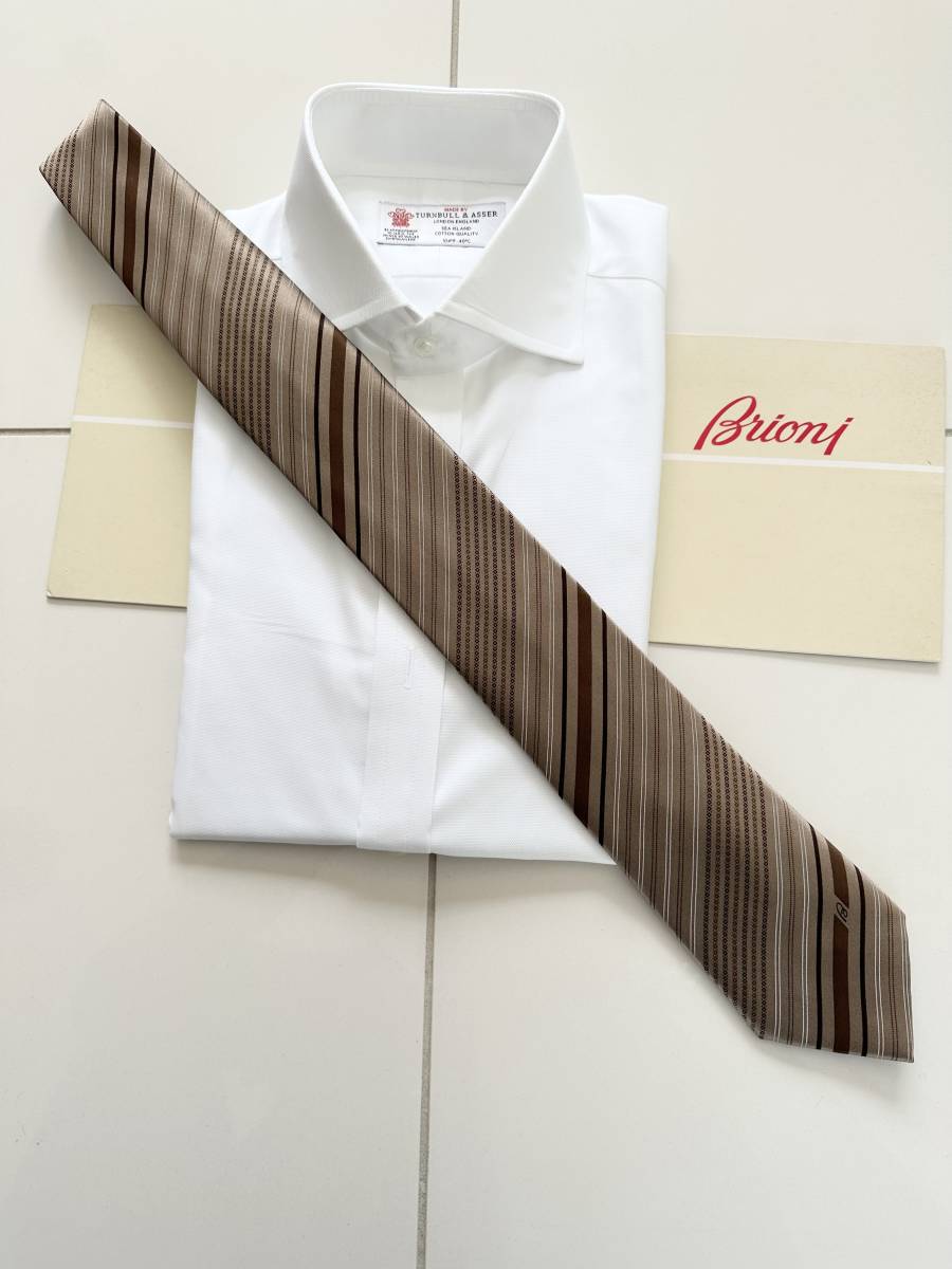 【新品，安い】 Brioni ブリオーニ 定価 3万3 000円 永久定番 モカブラウン シルク タイ ネクタイ スーツ 44 46 マリネッラ kiton シャルベ Zilli(男性用)｜売買されたオークション情報、yahooの商品情報をアーカイブ 男性用
