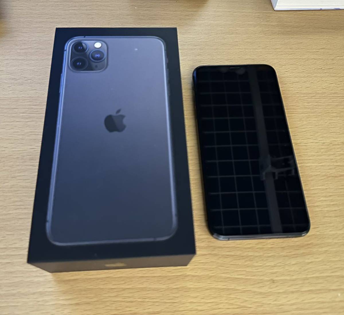 新作，豊富な iPhone11 Pro Max 256GB スペースグレイ SIMフリー 付属品 ケース フィルム付属(iPhone)｜売買されたオークション情報、yahooの商品情報をアーカイブ公開 - オークファン iPhone