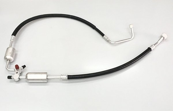 サバーバン1996-1999年対応 エアコンリアホース 96-99y リアエアコンなし用》エアコンホース ACホース◇シボレー タホ