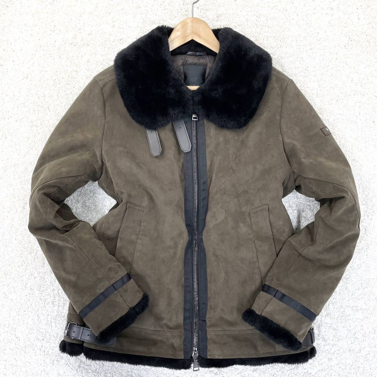 ○未使用に近い○タトラス TATRAS ムートン ダウン ジャケット コート 