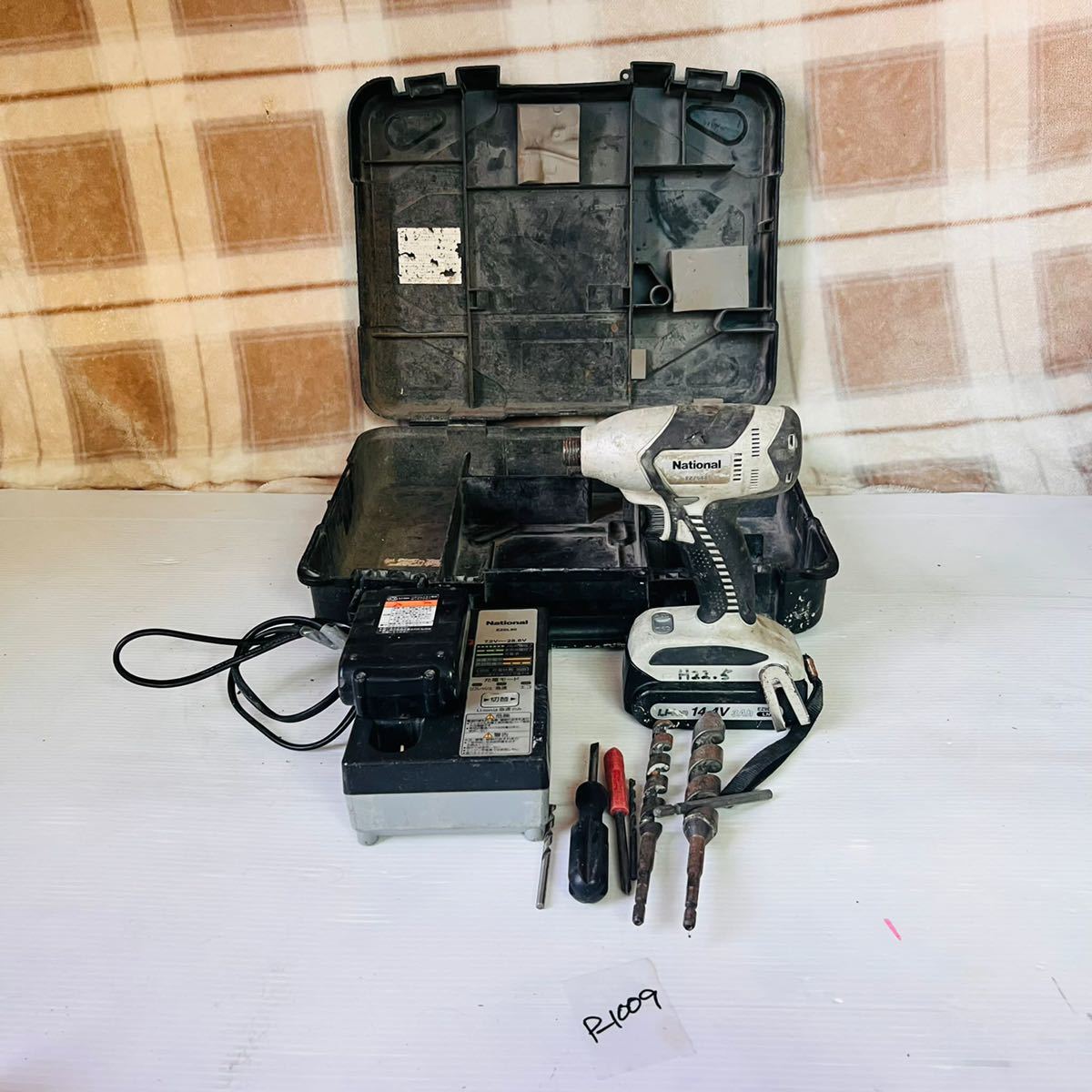 格安，お得 P-1009 National ナショナル 充電式インパクトドライバー EZ 7544LN2S-b(本体)｜売買されたオークション情報、yahooの商品情報をアーカイブ公開 - オークファン インパクトドライバ