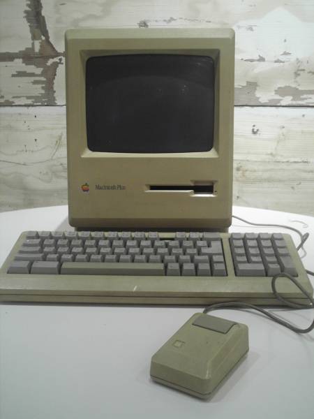 Macintosh Plus_1