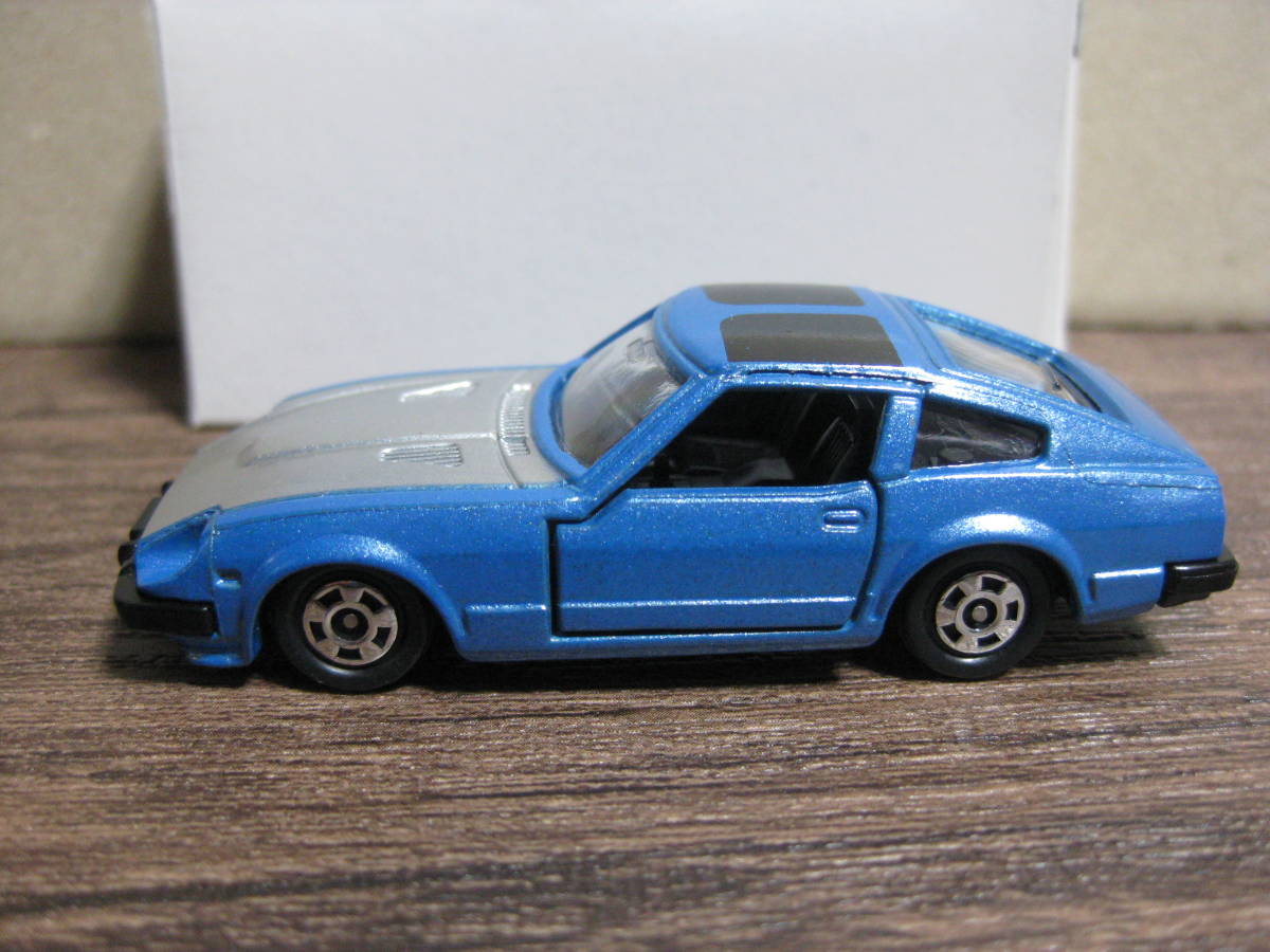 黒箱・トミカ 15-3-13 ニッサン フェアレディ 280Z-T (300ZXシート