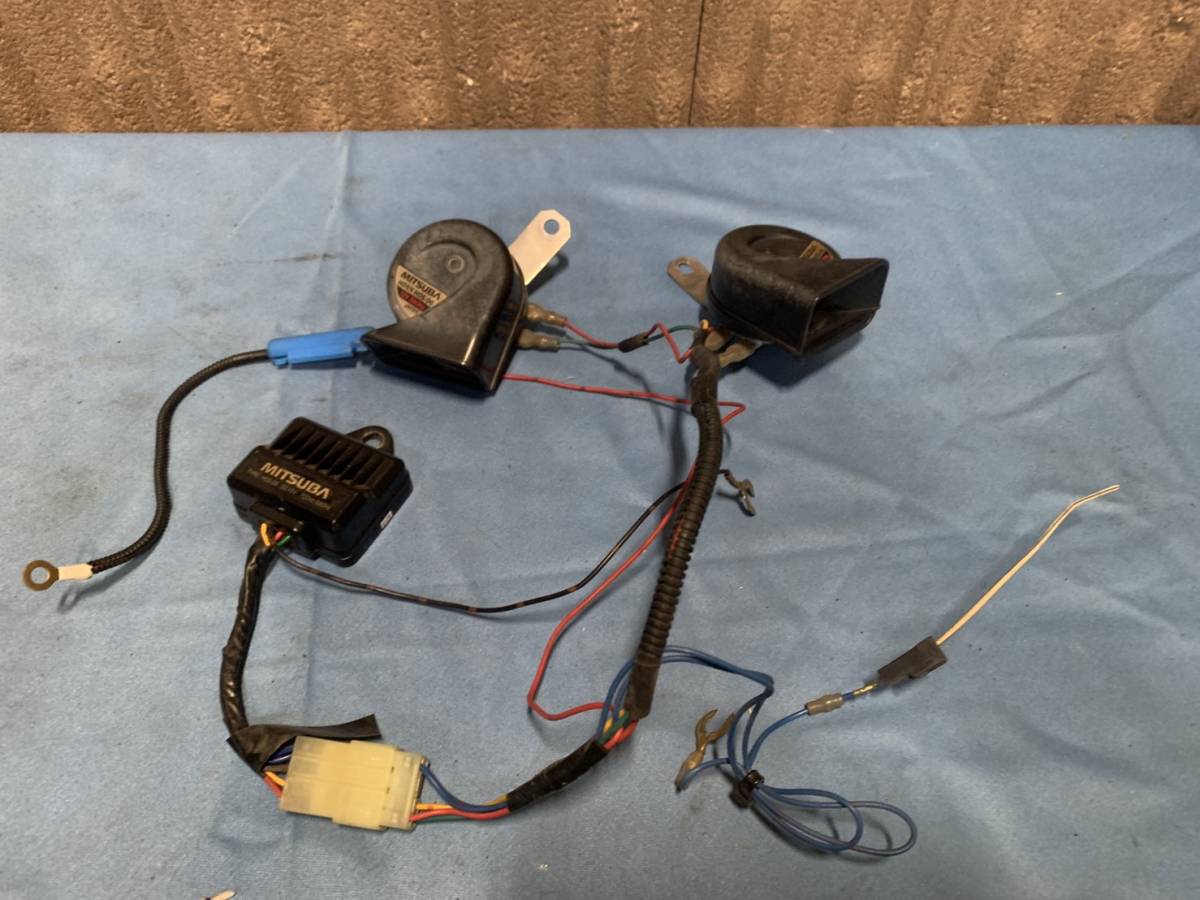 正規品 ミツバ 小型ホーン HOS-06 MITSUBA(社外品)｜売買されたオークション情報、yahooの商品情報をアーカイブ公開 - オークファン 社外品